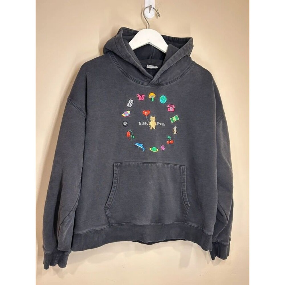 Teddy Fresh Women's XL Grey Everything I Love Embroidered Hoodie Sweatshirt